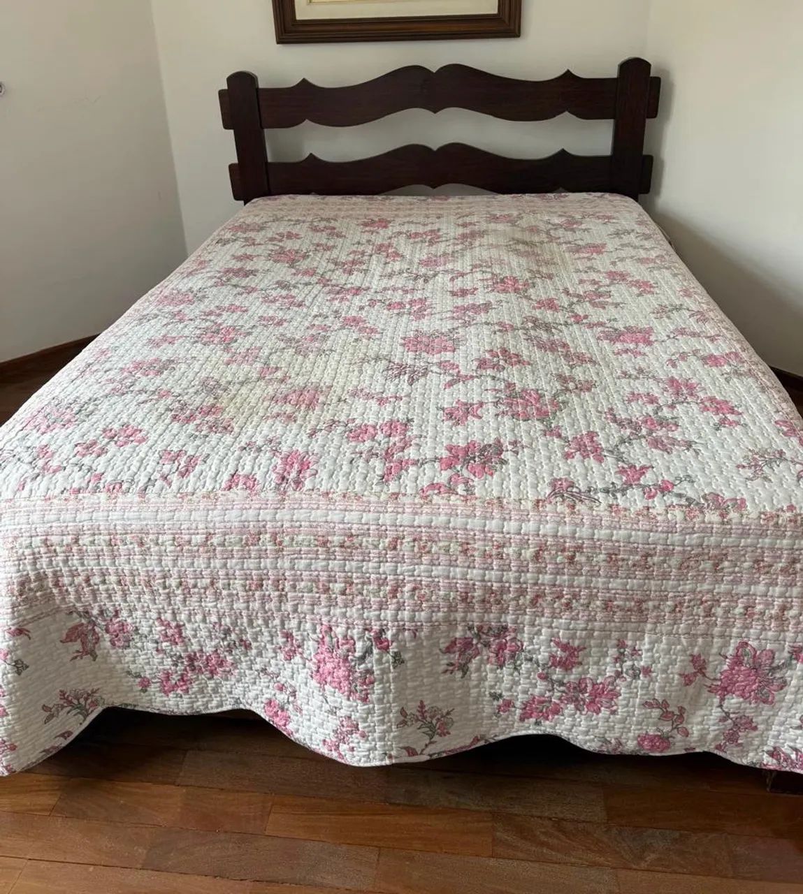 Cama estilo colonial em madeira maciça  - Foto 2
