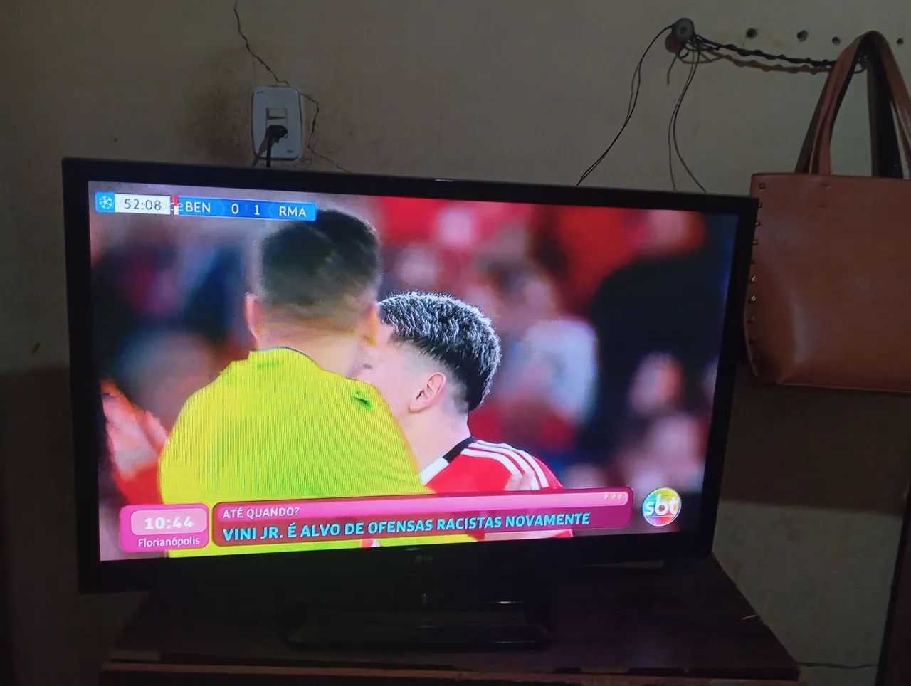 Tv LG 42 pol digital obs não e smart  - Foto 3