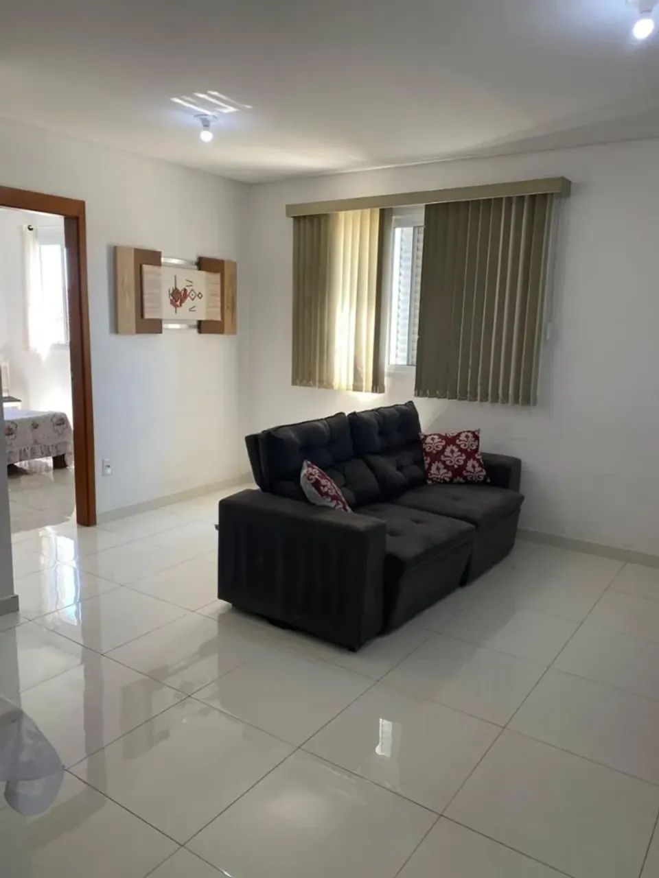 Apto amplo com 1 dormitorio - Foto 2