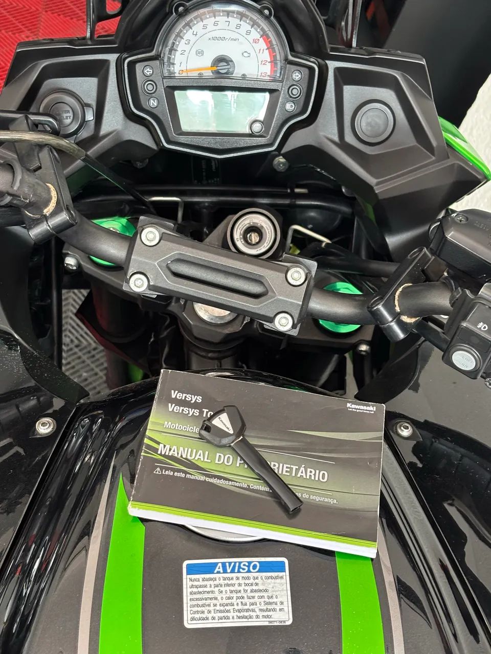 KAWASAKI VERSYS ABS TR - Foto 4