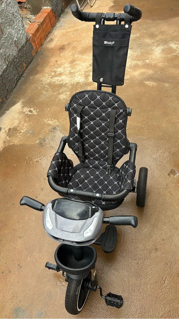 Triciclo infantil 
