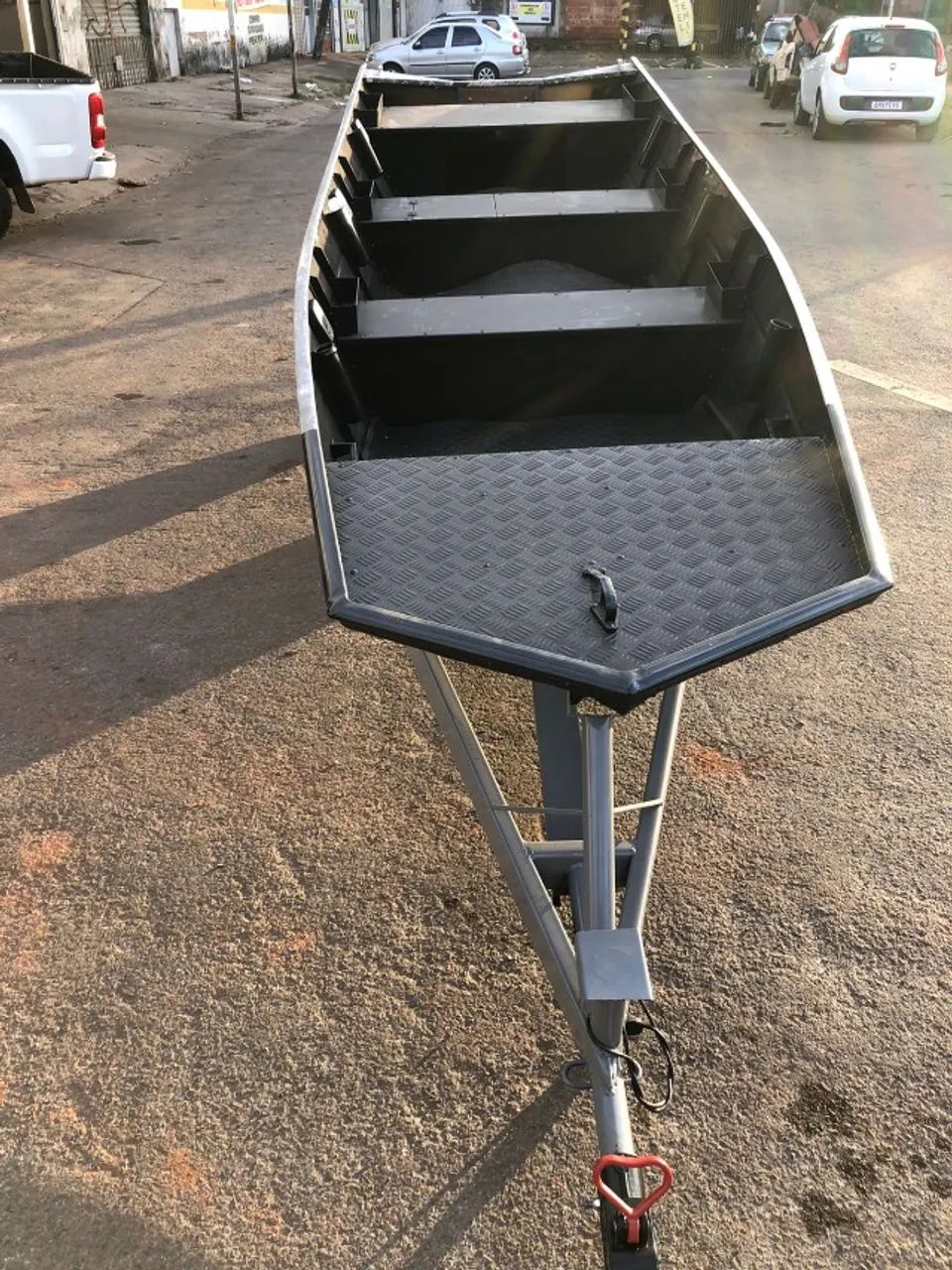 Canoa Soldada design eficiente com navegação tranquila - A partir de 7.990,00 - Foto 4