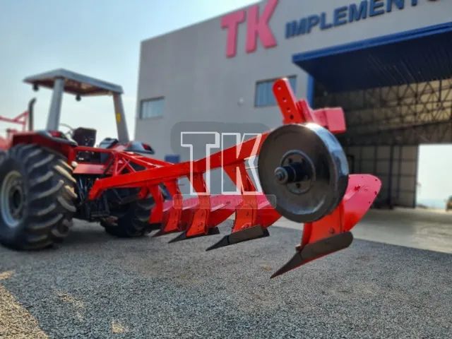 cod. 915 - ARADO DE AIVECA 5 BICOS IKEDA - Tk Tratores Nova Andradina-MS