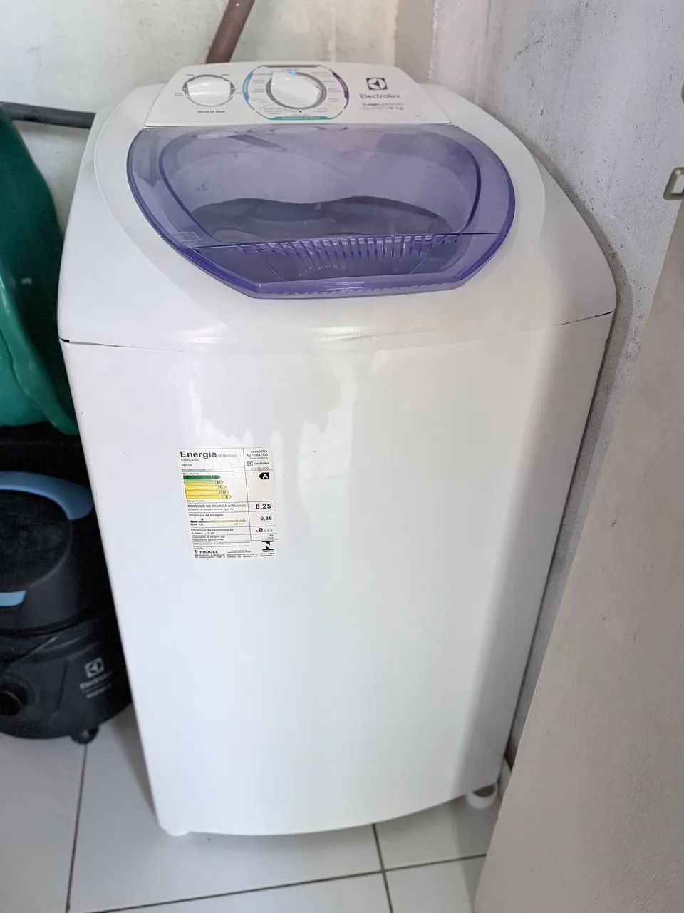 Máquina de Lavar 8kg