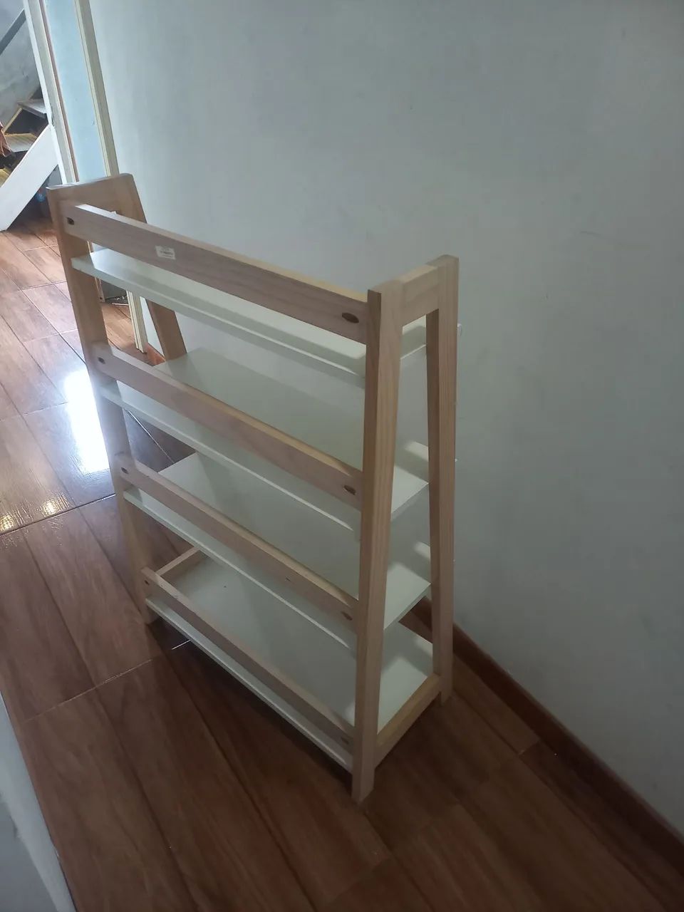 Prateleira de chão madeirada  - Foto 3