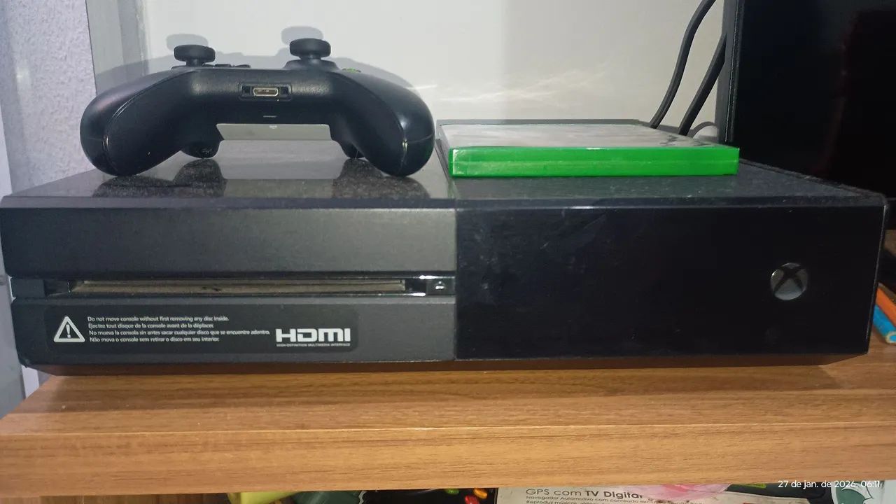 Xbox one com 500 GB  - Foto 2