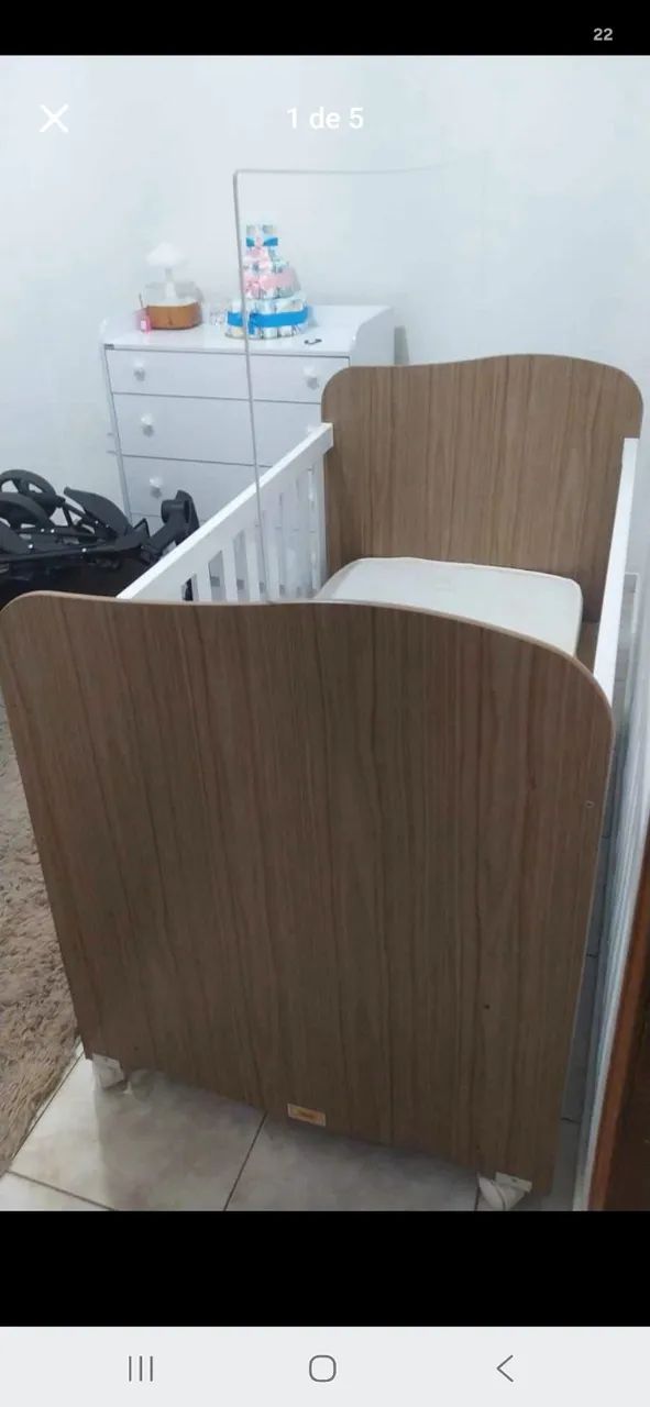 Berço com colchão 