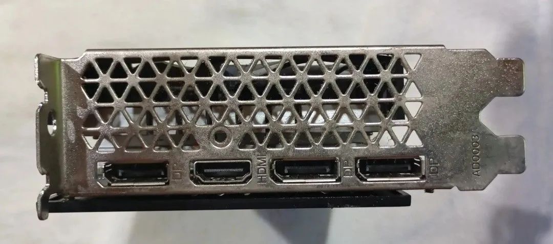 Placa de vídeo rx6600m - Foto 3