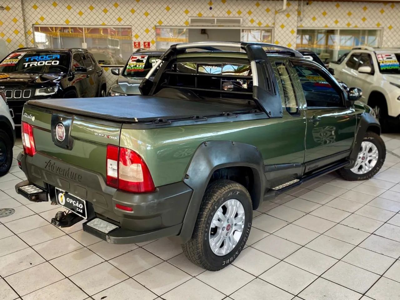 Fiat Strada Adv. Ext. 1.8 Locker Dual.flex CE 2011 - Foto 5