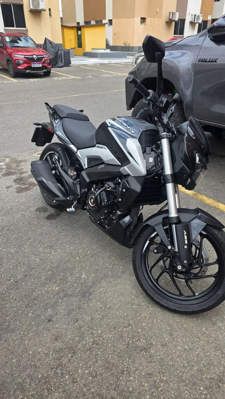 Bajaj Dominar 250 - Foto 3