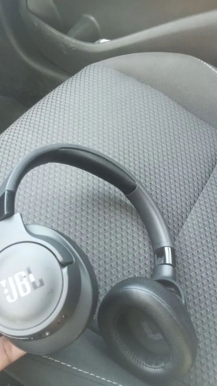 Vendo esse fone da JBL 