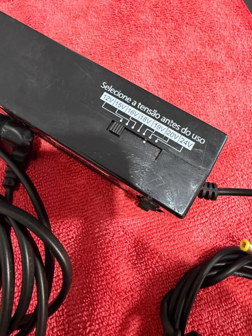 Fonte Universal Elgin 90W com Seletor de Voltagem Regulável (12V a 24V) - Foto 3
