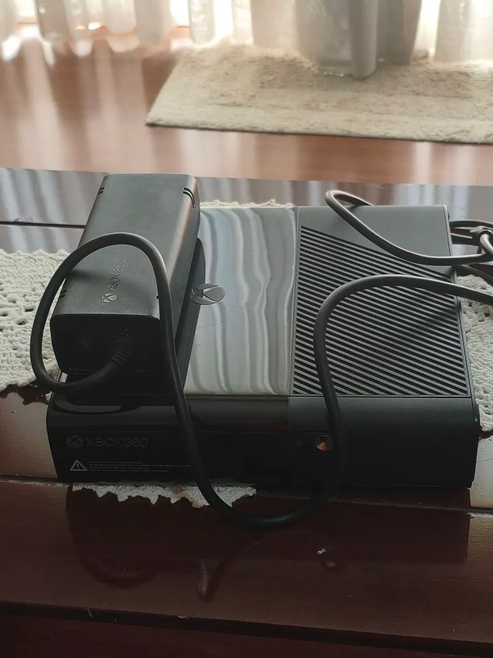 Xbox 360 500GB + 2 Controles + Kinect - 2015