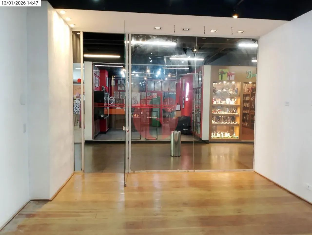 Loja para locação no Shopping Centro com 30m² e 1 vaga de garagem - Centro - Foto 4