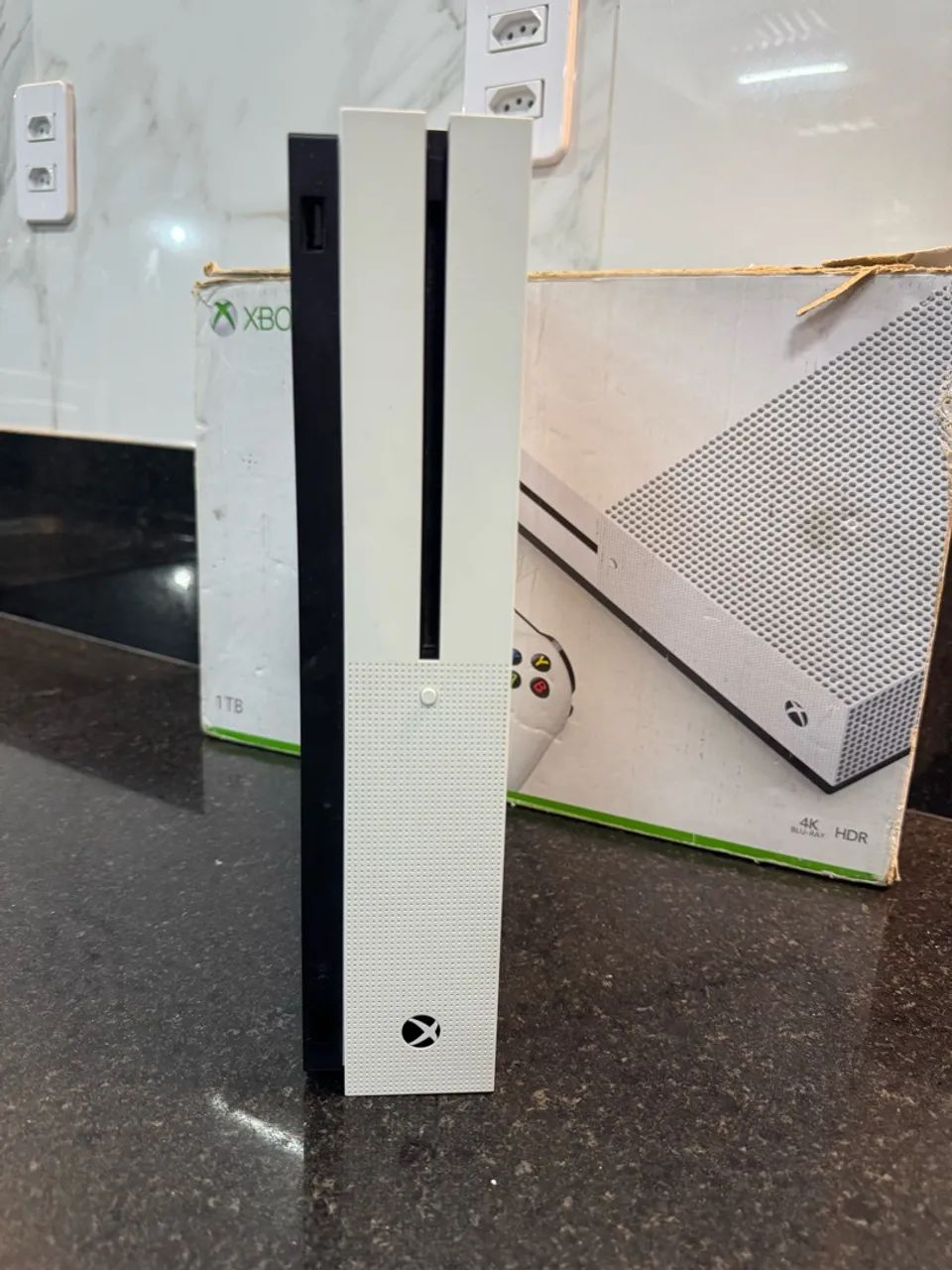 Xbox one s 1 tb (Com caixa) ! Negociável! - Foto 5