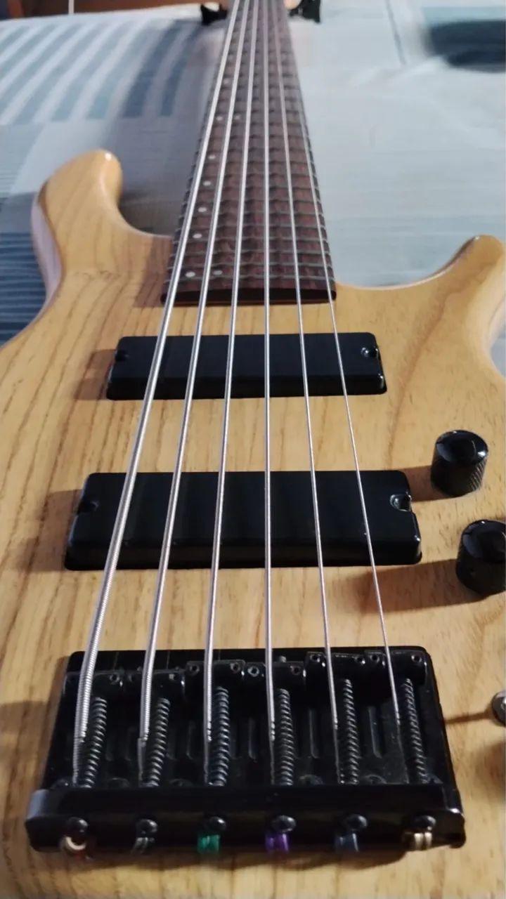 Cort B6 Action DLX VI AS Pré Mark Bass - Foto 4