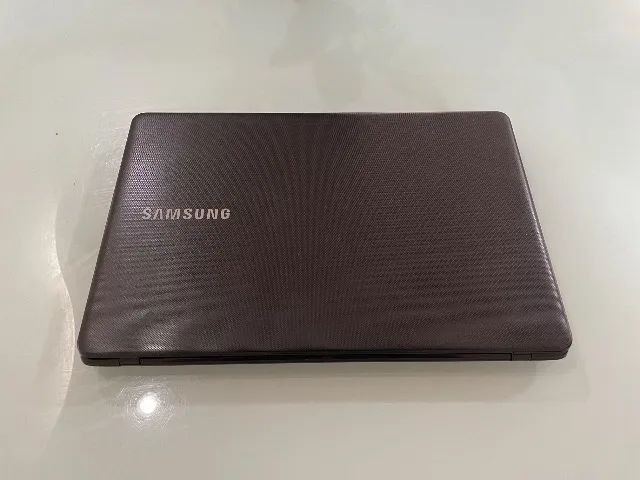 Vendo Notebook Samsung Essentials i5-7ª GTH com SSD - Foto 4