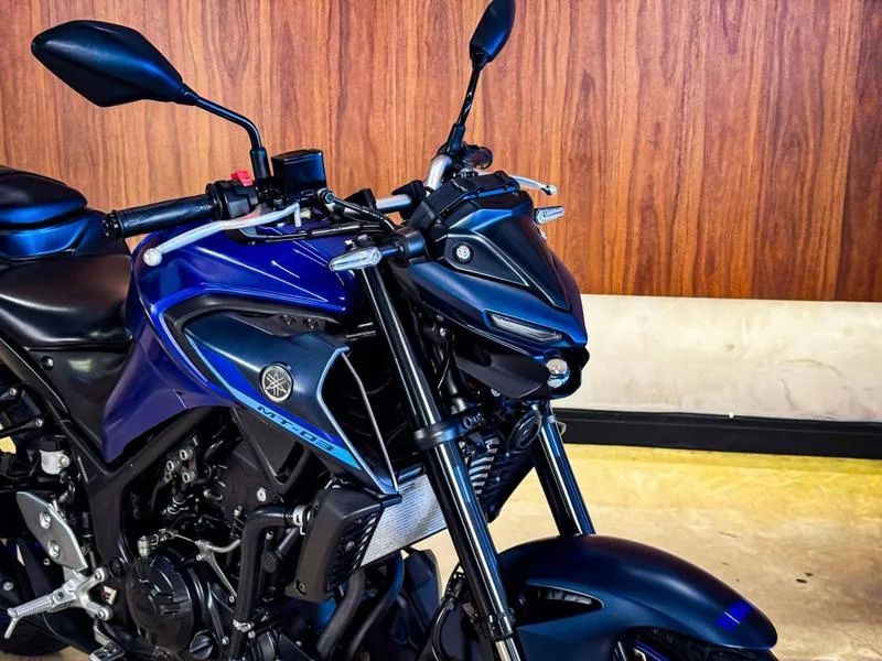 YAMAHA MT03 ABS 2024 - Foto 4