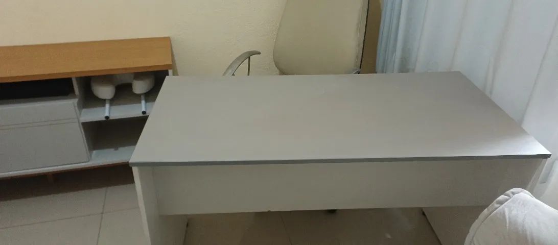 Mesa e cadeira escritório ou atendimento  - Foto 2