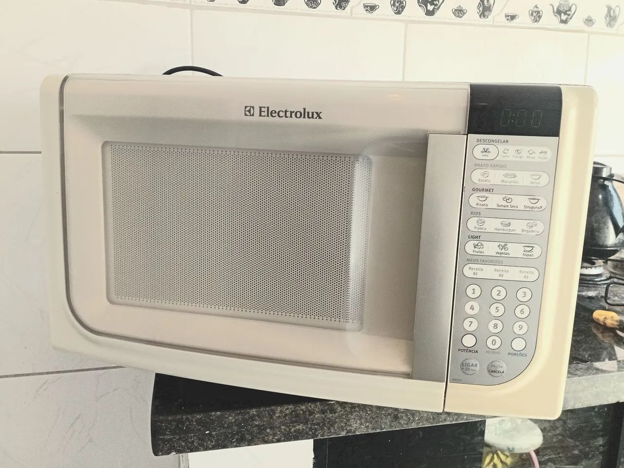 Micro-ondas Eletrolux 31L 