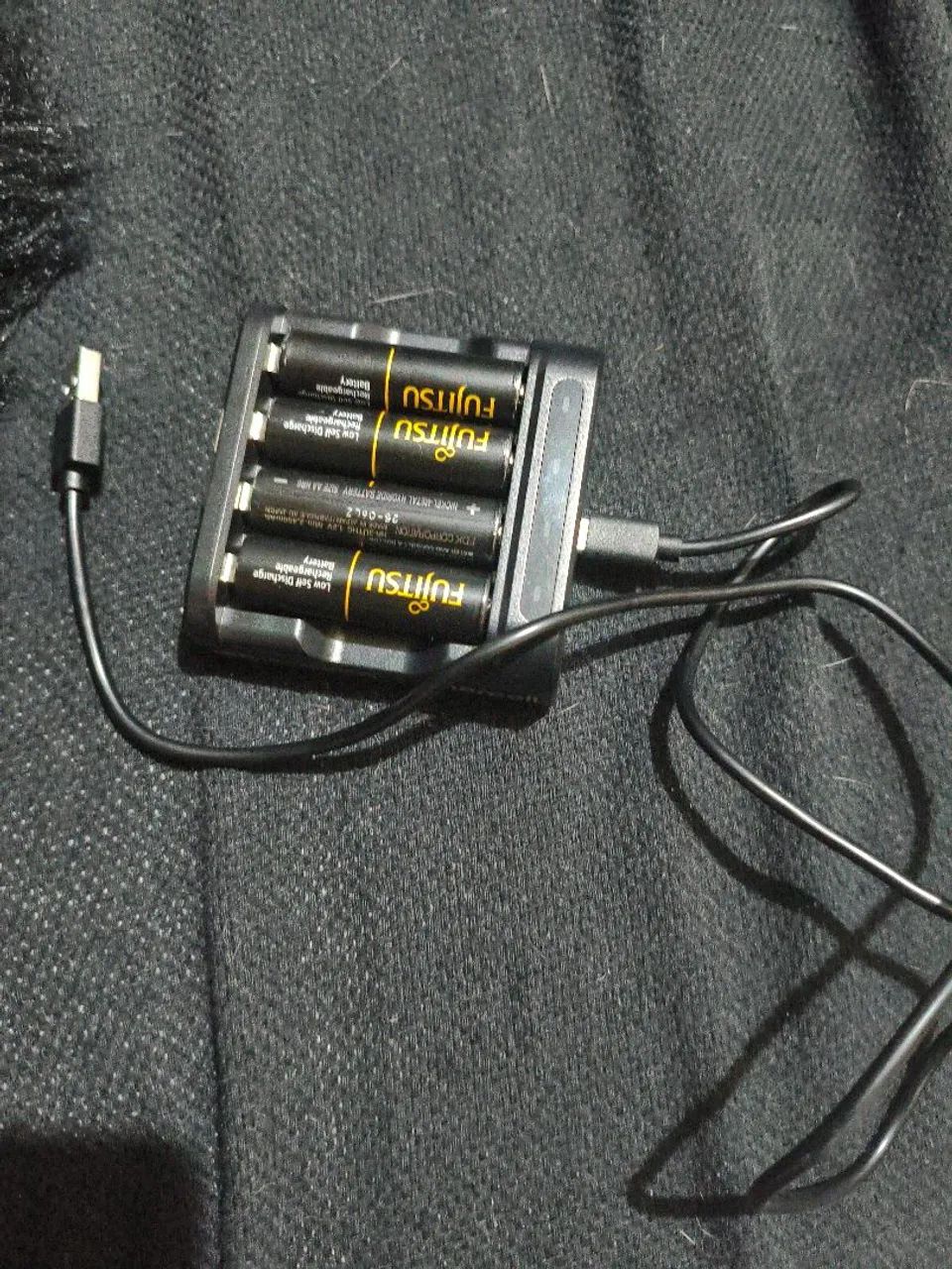 Carregador de Pilhas Enercell + 4 Pilhas Fujitsu Premium - Foto 2