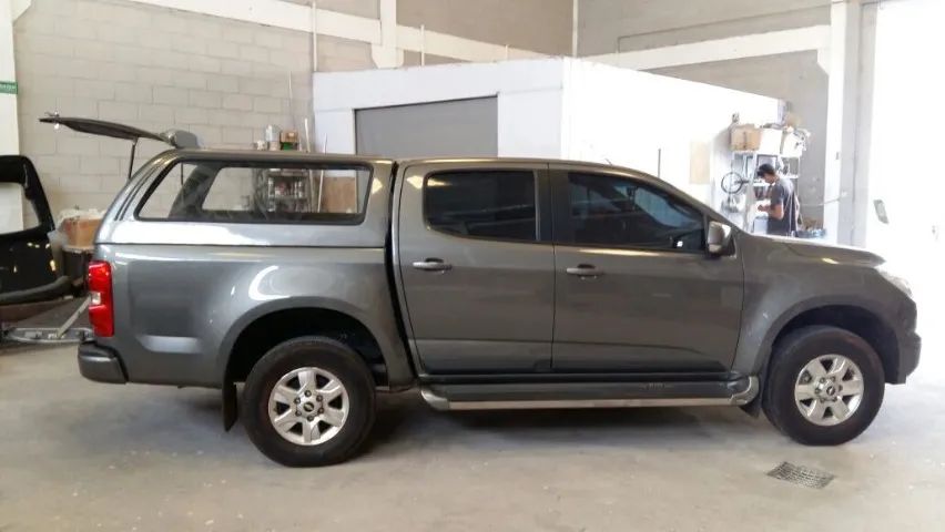 Capota de fibra nova para S10 cabine dupla  - Foto 2