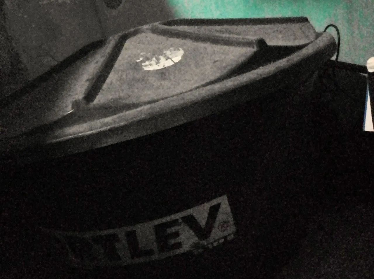 Selling a 310-liter water tank