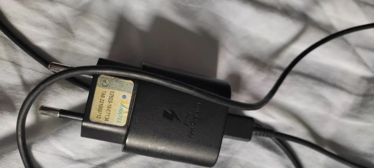 Vendo CARREGADOR S24 ULTRA...TURBO... ORIGINAL