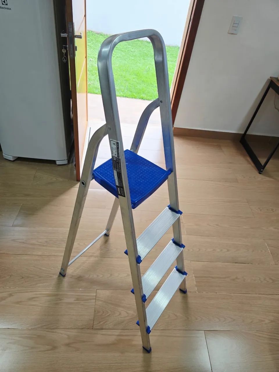 Escada  - Foto 3
