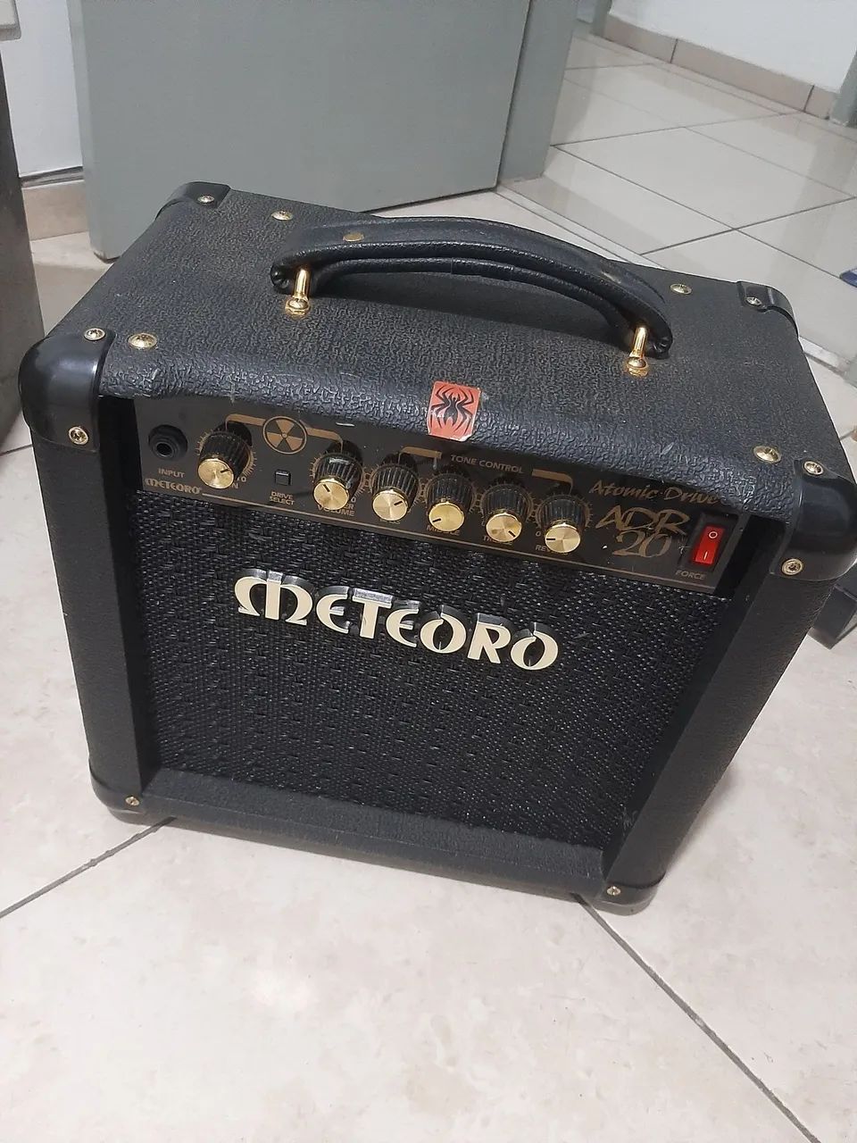 Amplificador Atomic Drive