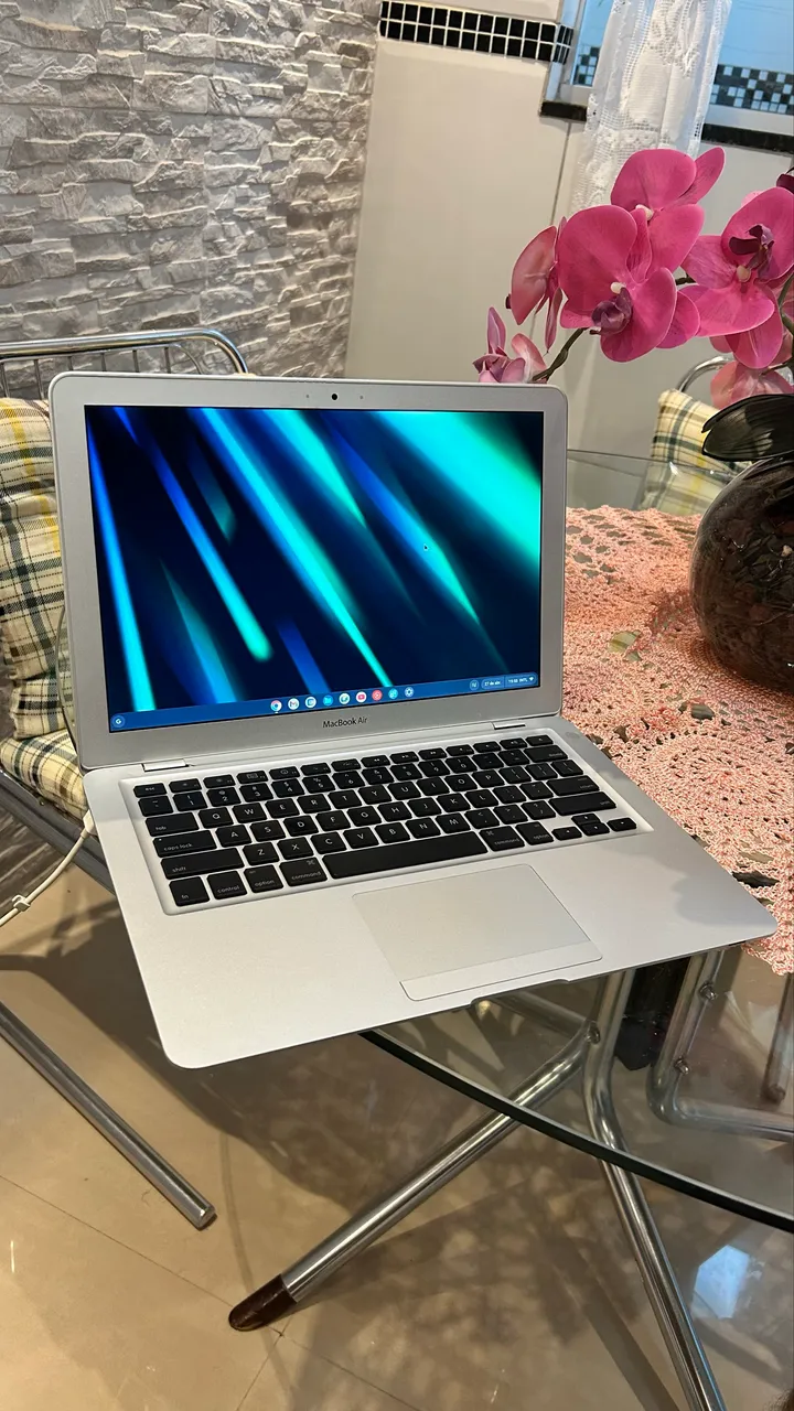 macbook late 2008