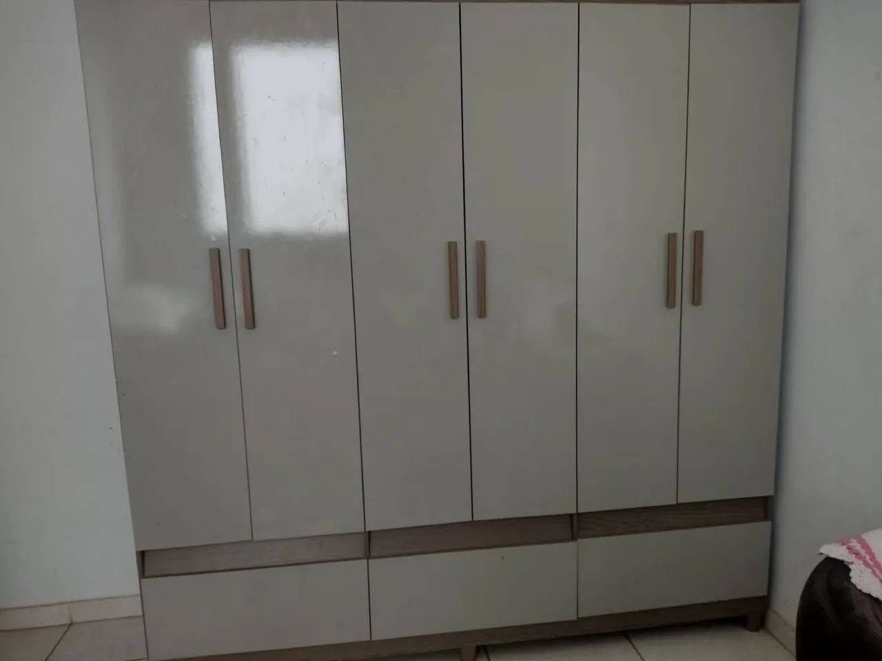  Palmas plano norte ,Vende-se guarda roupa 