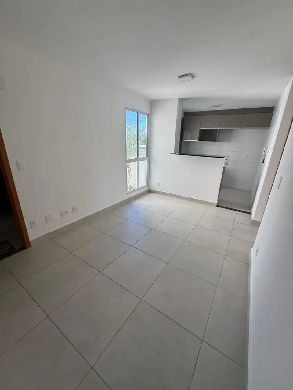 Alugo 2/4 com os fixos (predio novo) - Foto 4