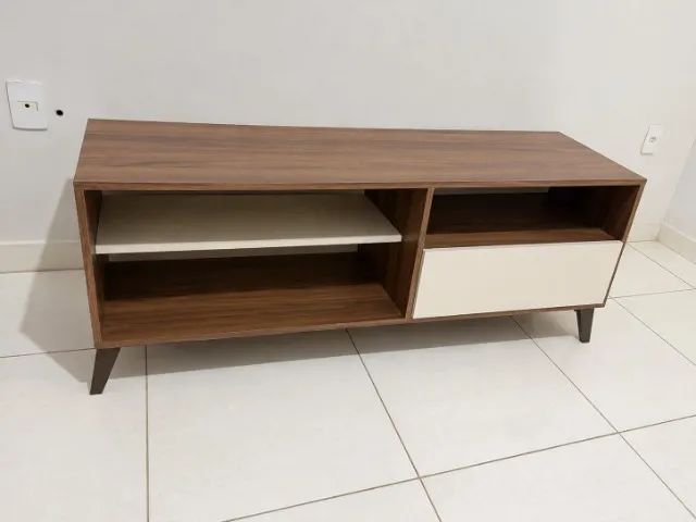 Rack TV