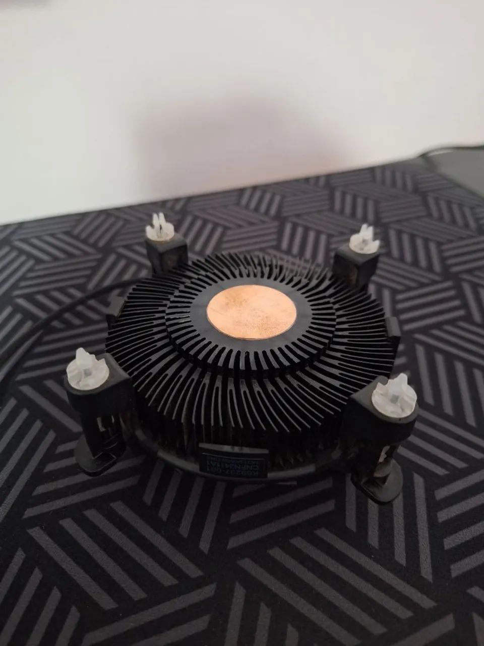 Xeon e3 1270 v3 (LGA 1150) c/ cooler - Foto 4
