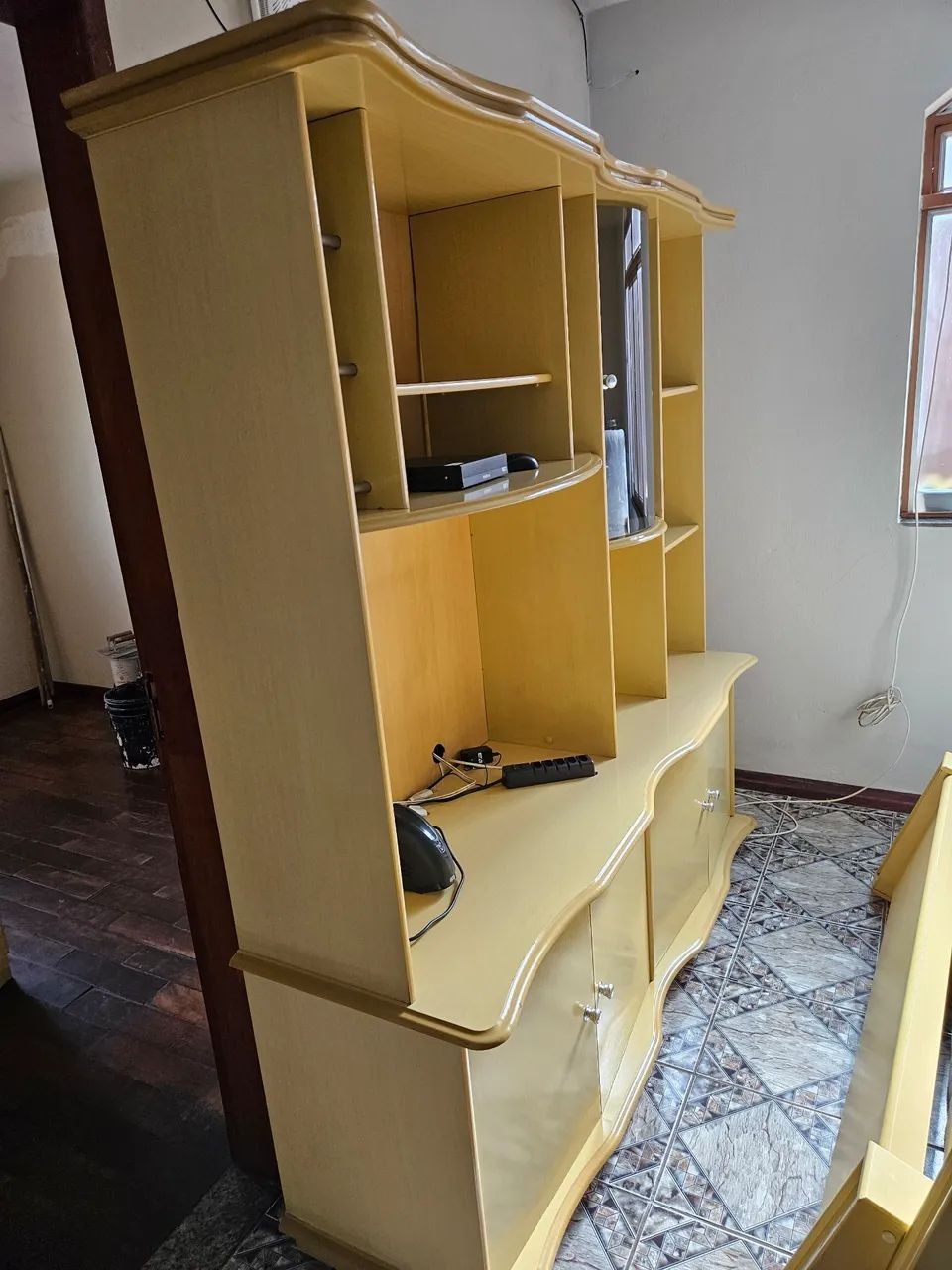 Estante Sala de TV