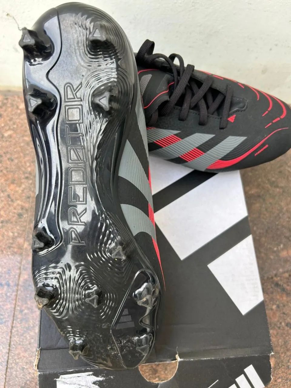 Chuteira de campo.nova Adidas tamanho 36 - Calçados Esportivos