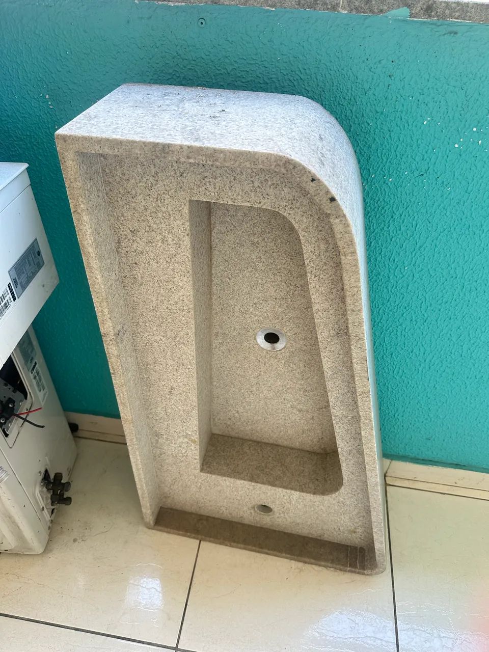 Bancada granito branco Itaúna 