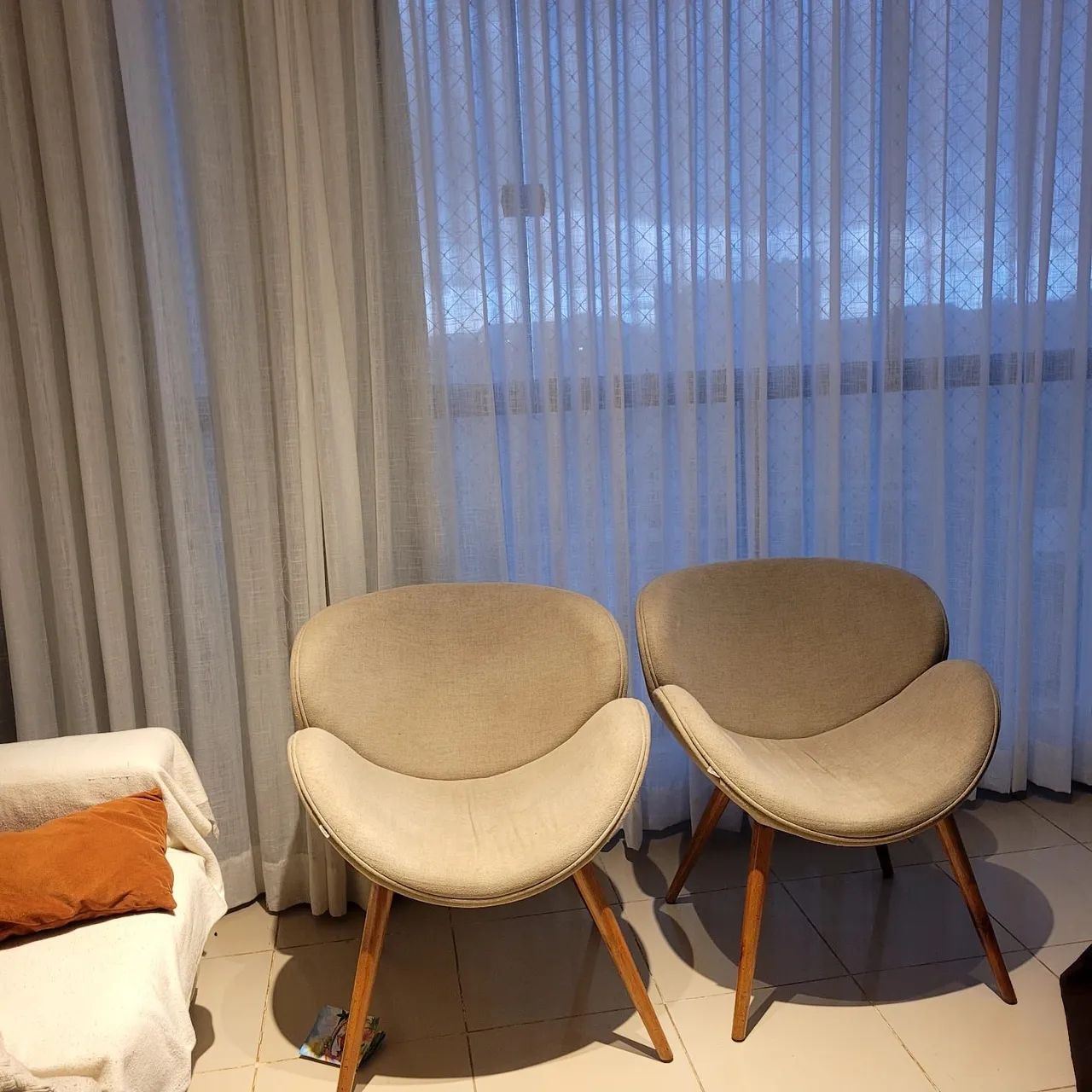 Cadeiras sala - Foto 2