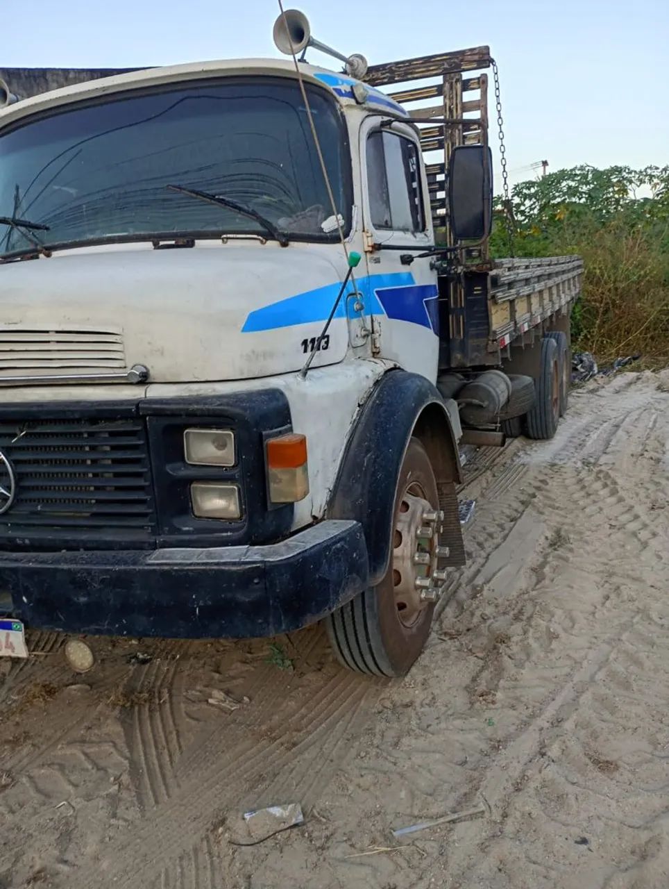 MB1113 1978 - Foto 2