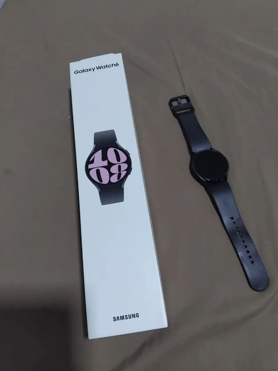 Vendo galax watch 6 com caixa carregador e documentos  - Foto 3