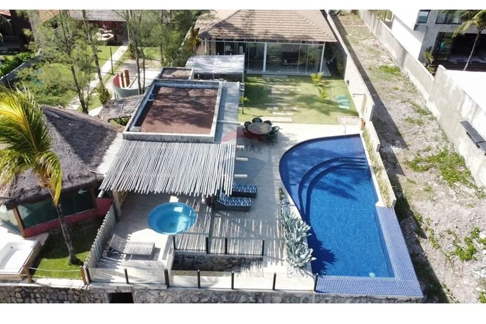 Luxo em Serrambi: Casa beira-mar