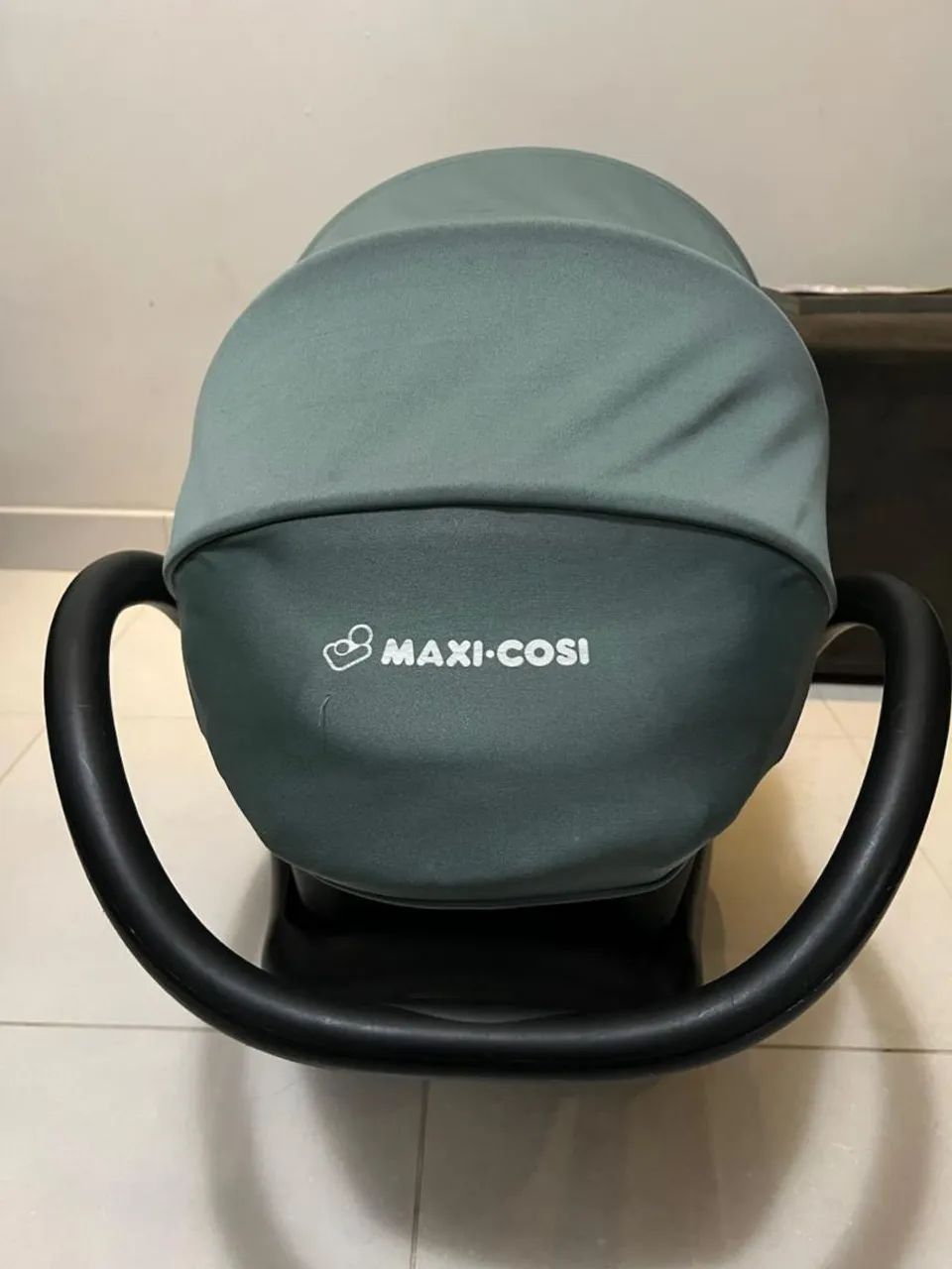 Carrinho de bebê maxi cosi com bebê conforto - Foto 3