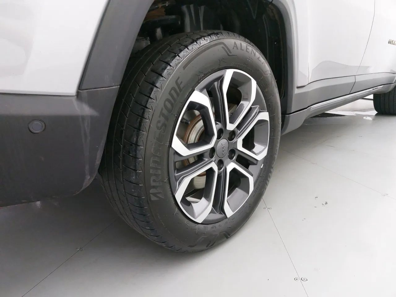 Jeep Compass LIMITED T270 1.3 TB 4x2 Flex Aut, foto 14 de 18