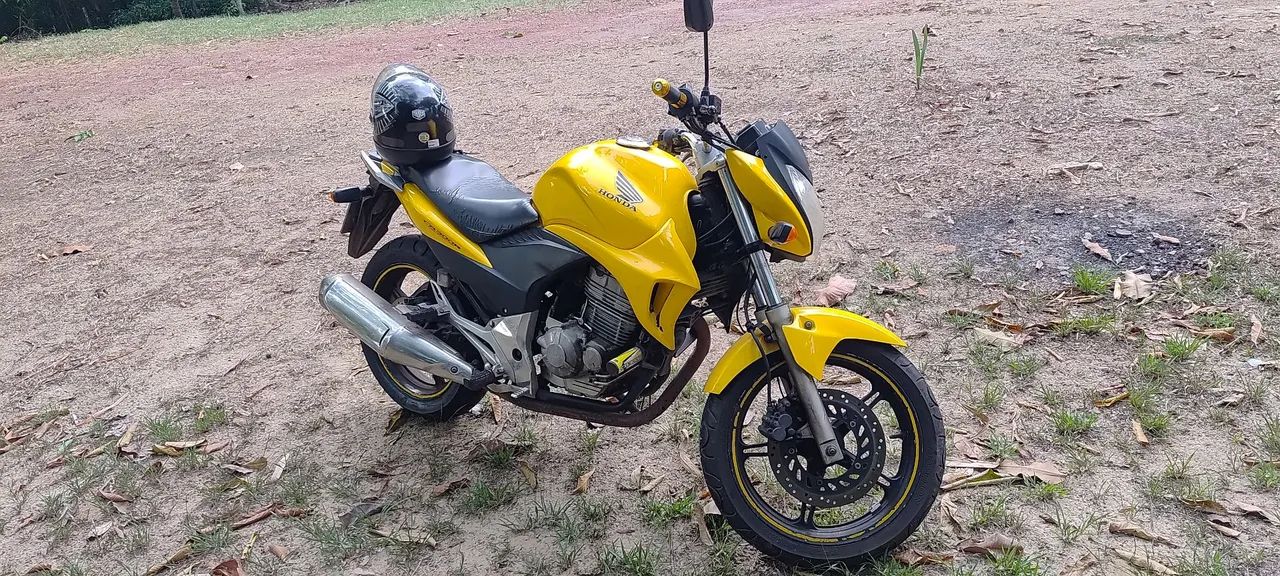 CB300R impecável 