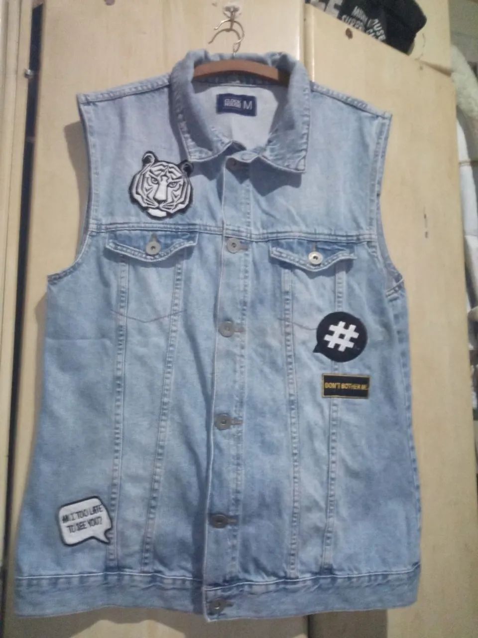 Colete jeans clock house 