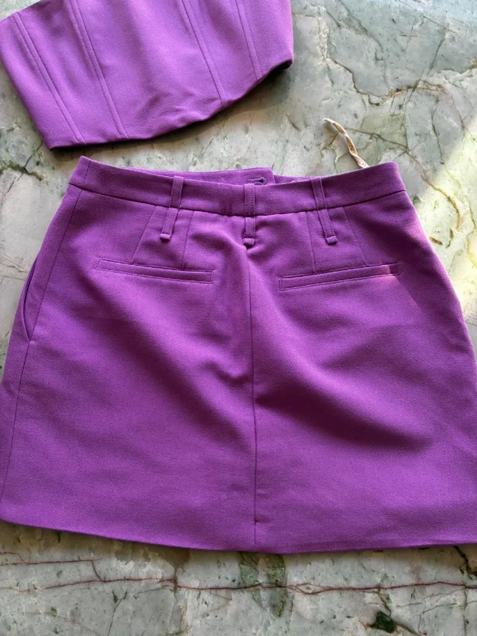 ? Conjunto NV by Nati vozza Roxo   Saia + Top - Tam. 32 - Foto 4