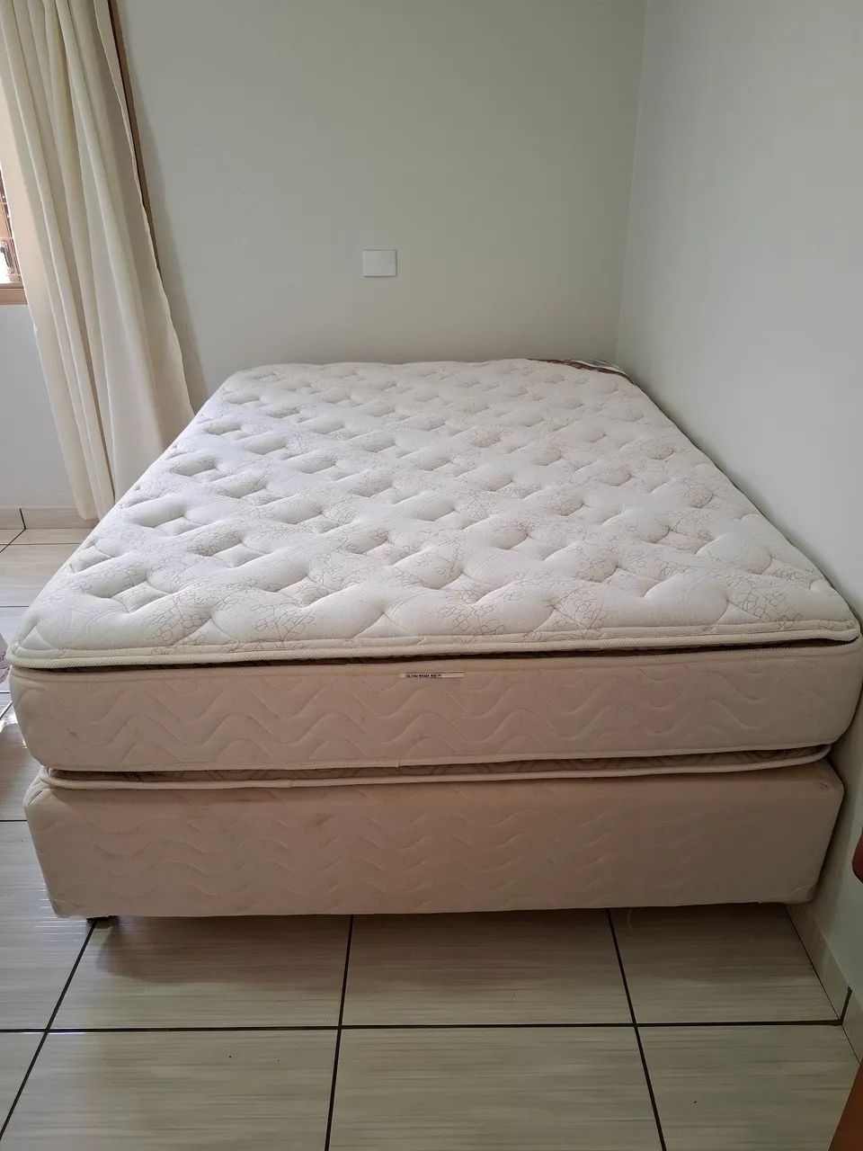 Box casal FA Maringá Pocket excelente 