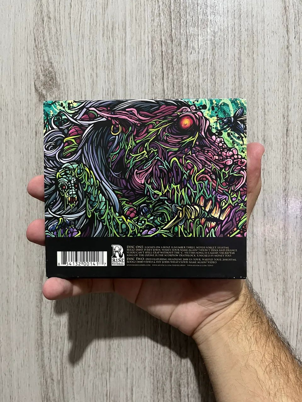 (CD + DVD) Devil Wears Prada Plagues [Deluxe Edition] - Foto 2