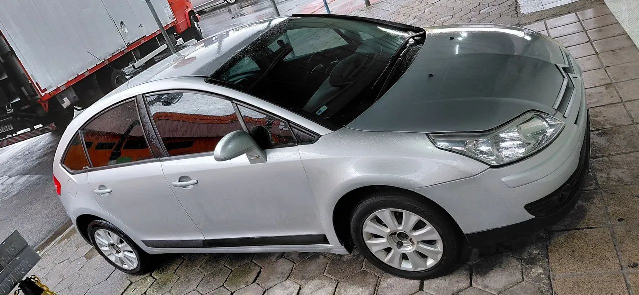 Citroen C4 GLX 1.6 Flex 16V 5P Mec. 2010 - Foto 2